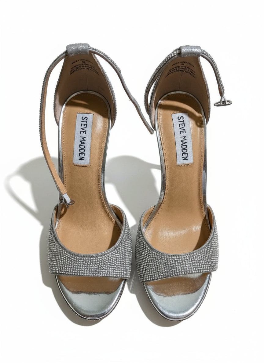 PRE-OWNED SIZE 8M Steve Madden Wiley Silver Rhinestone Ankle Strap Heels Wedding Prom