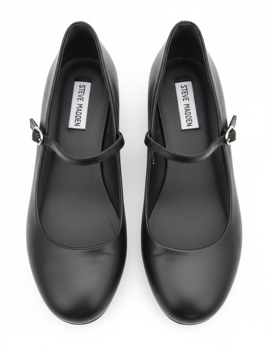 PRE-OWNED SIZE 7.5M Steve Madden Maple Mary Jane Flats Black Leather Square Toe