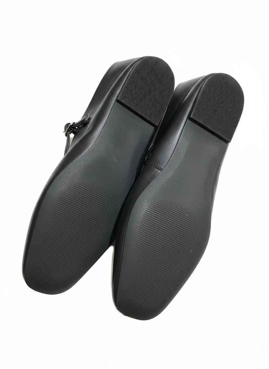 PRE-OWNED SIZE 7.5M Steve Madden Maple Mary Jane Flats Black Leather Square Toe