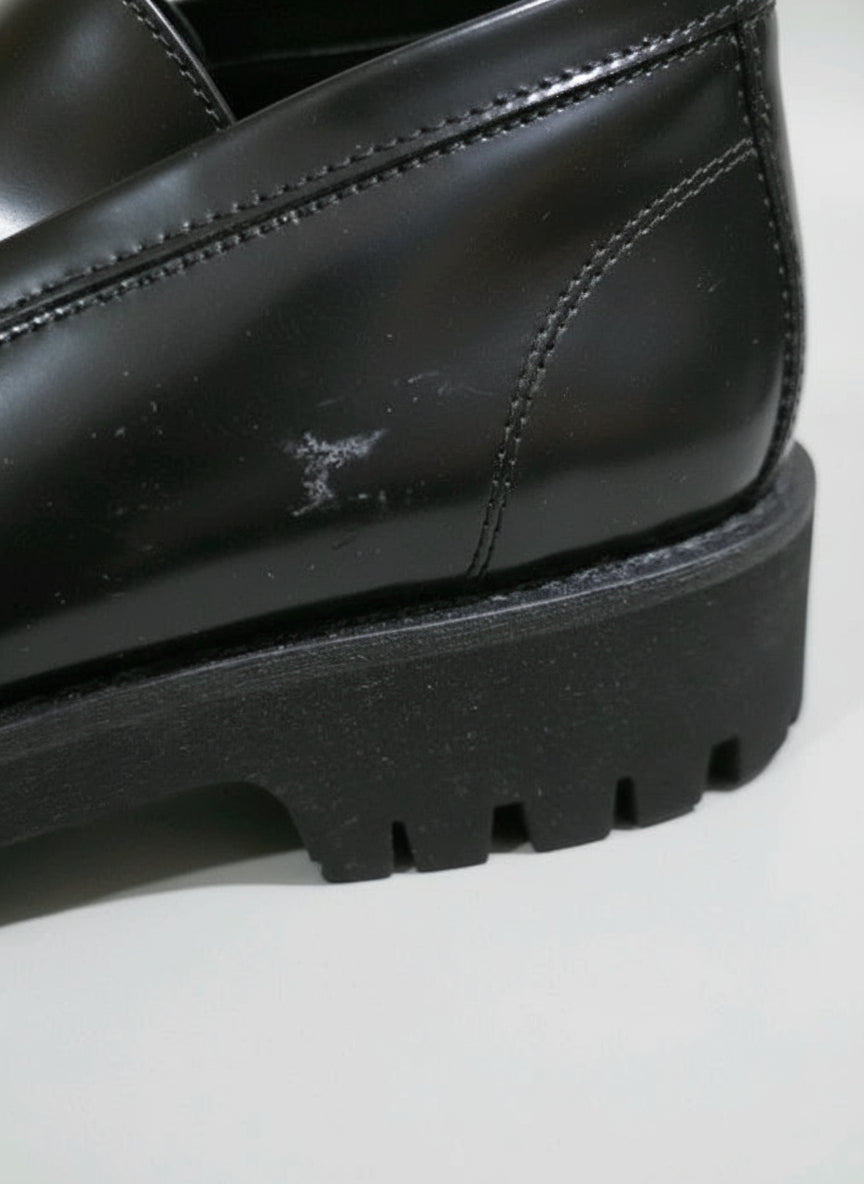 PRE-OWNED SIZE 10 Steve Madden Women's Langsten Lug-Sole Tailored Loafers