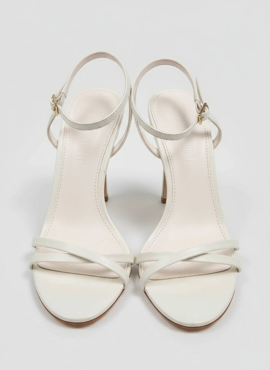 PRE-OWNED SIZE 5.5M Steve Madden White Strappy Ankle Strap Heeled Sandals