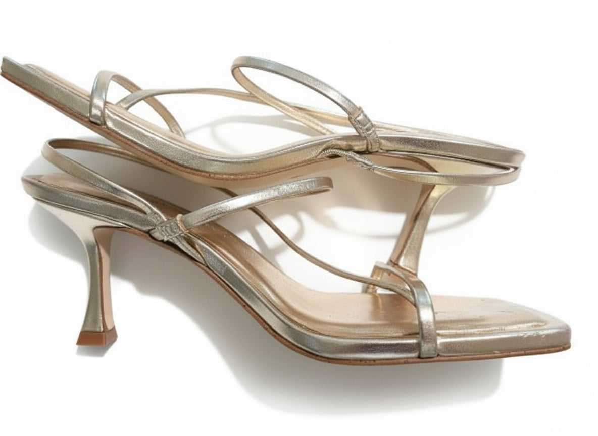 PRE-OWNED SIZE 7M Steve Madden Women’s Metallic Gold Strappy Heeled Sandals