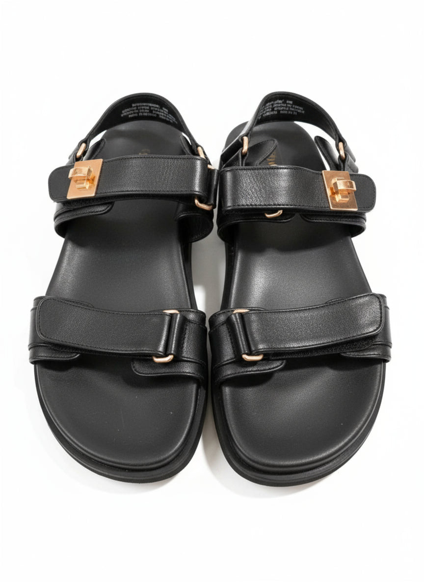 PRE-OWNED SIZE 10M Steve Madden Mona Black Leather Strappy Sandals Gold Buckle Women’s