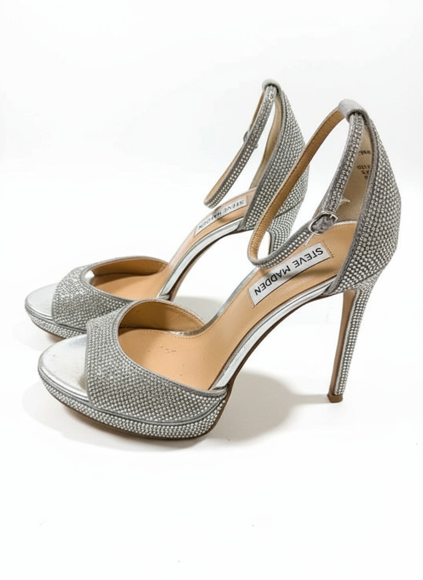 PRE-OWNED SIZE 8M Steve Madden Wiley Silver Rhinestone Ankle Strap Heels Wedding Prom