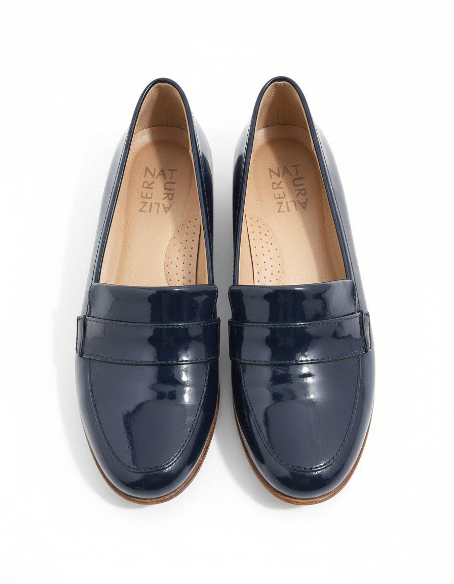 PRE-OWNED SIZE 8M Naturalizer Adiline Lug Sole Women's Leather Loafers