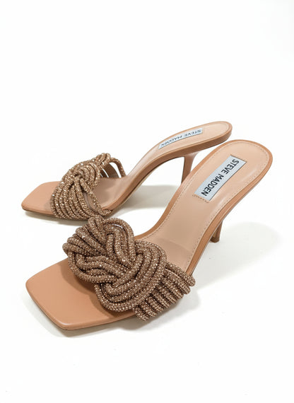 PRE-OWNED SIZE 8M Steve Madden Applaud Gold Rhinestone Braided Strap Heels Dress Sandals
