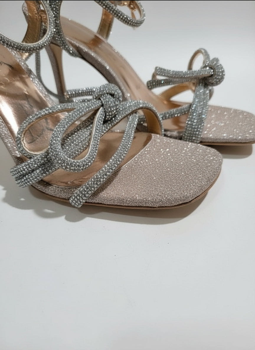 PRE-OWNED SIZE 11 Badgley Mischka Effie Strappy Bow Stiletto Heels