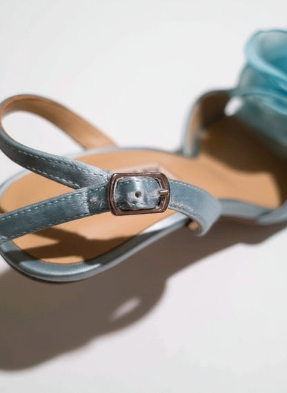 PRE-OWNED SIZE 9 Romantic Badgley Mischka Dora sandals in blue satin