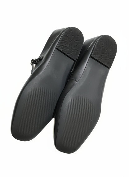 PRE-OWNED SIZE 7.5M Steve Madden Maple Mary Jane Flats Black Leather Square Toe