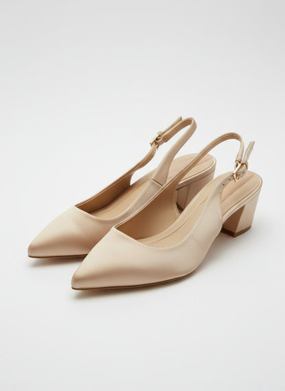PRE-OWNED SIZE 8W Franco Sarto Women's Racer Slingback Pump